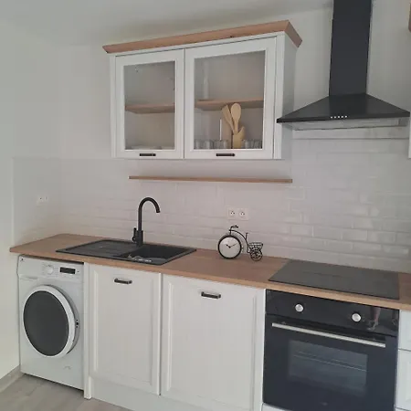 Clair De Lune Holiday home Sainte-Colombe (Seine-et-Marne)